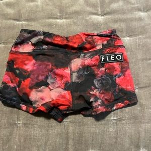 FLEO shorts